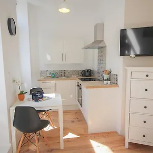 https://lille-centre-superbe-studio-bien-equipe.lillehotels.org